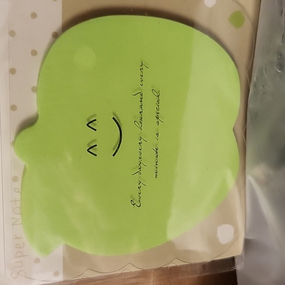 Office Phone and headsets - Picture 5 of 7